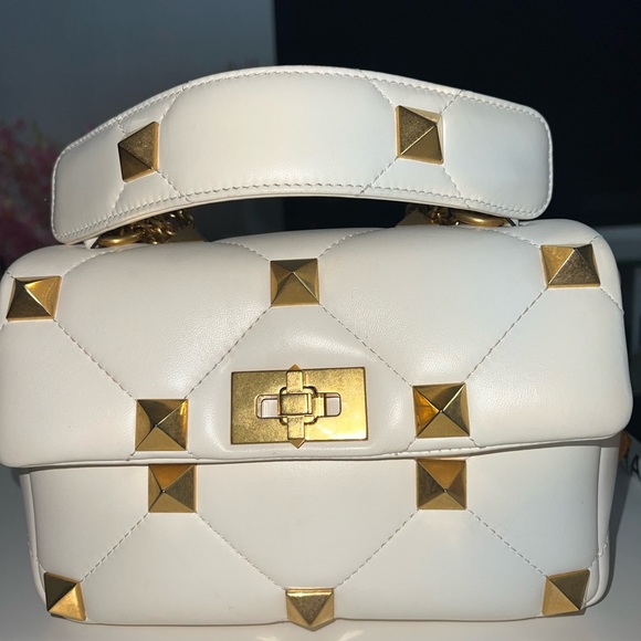 Valentino Roman Stud Medium Purse - Cream - Picture 3 of 11